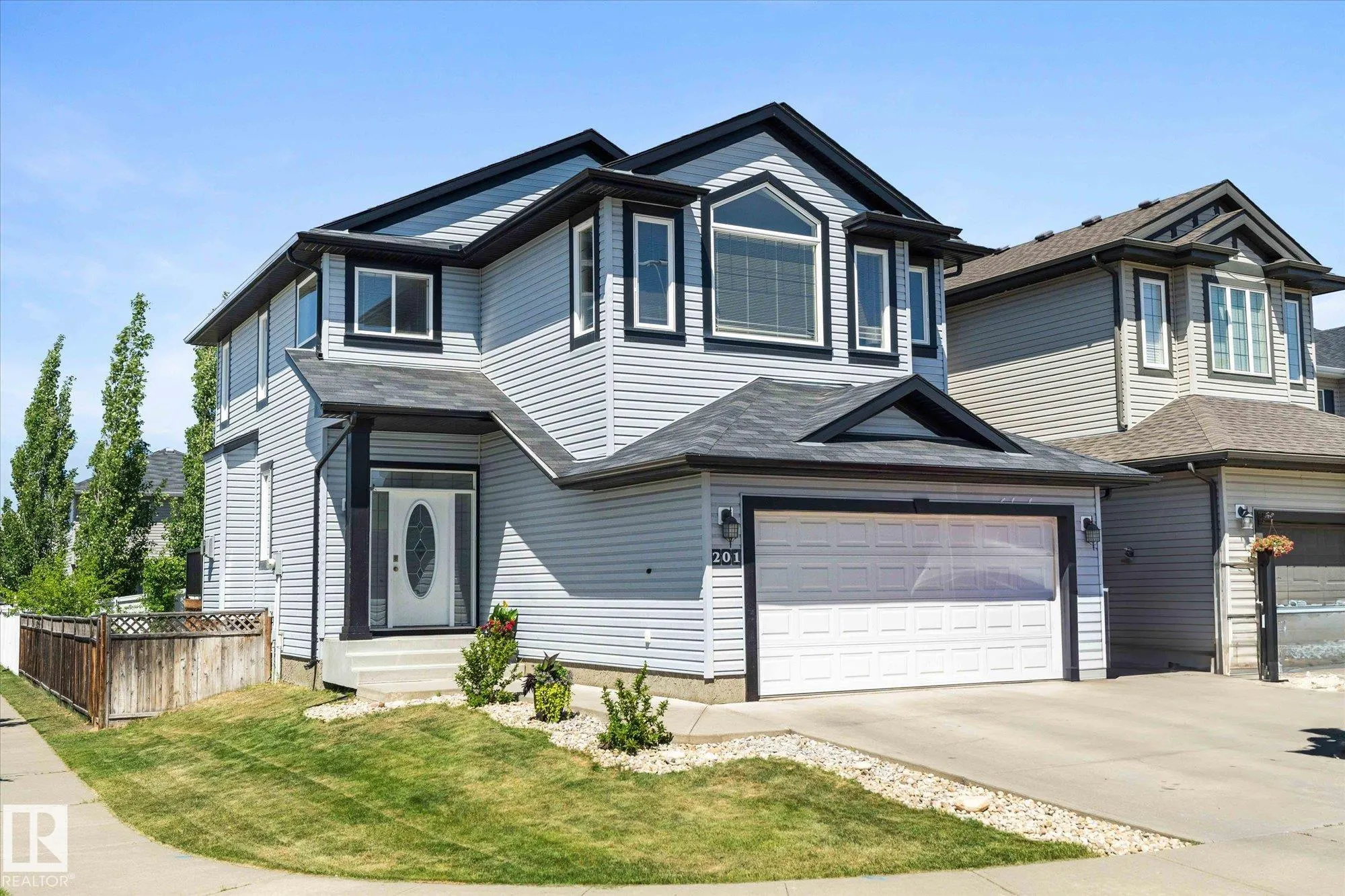 201 WOODBEND Way