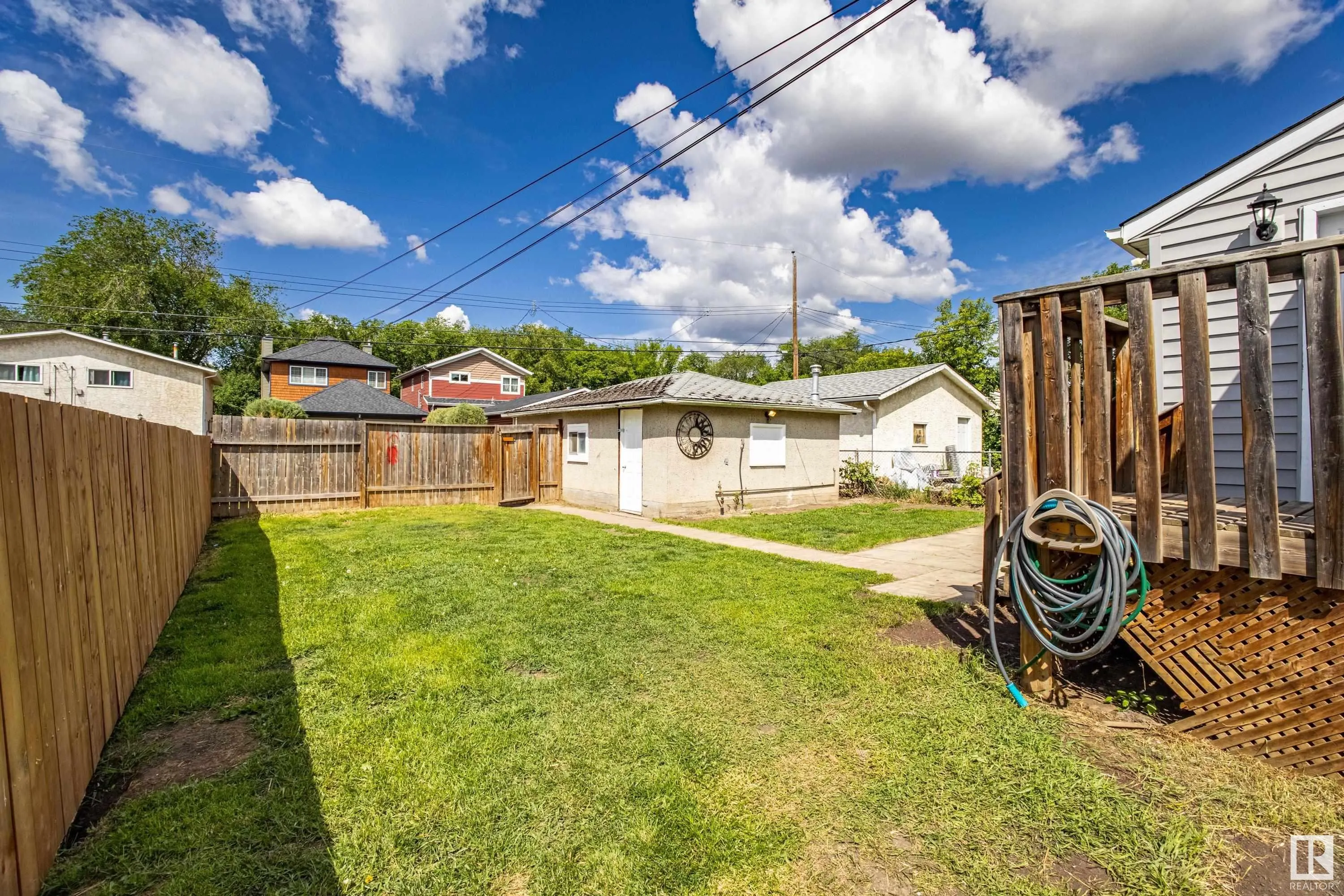 11938 56 ST