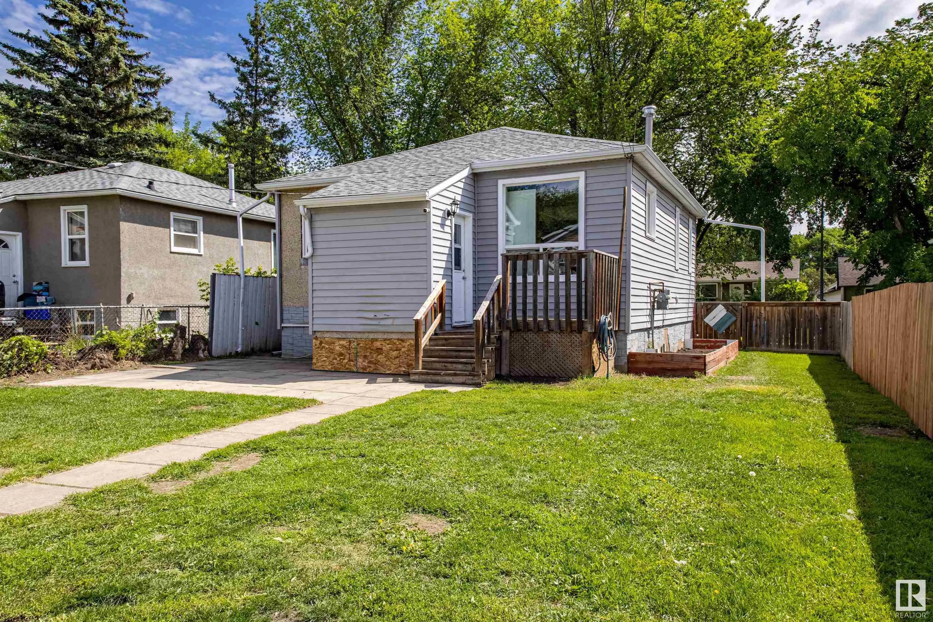 11938 56 ST