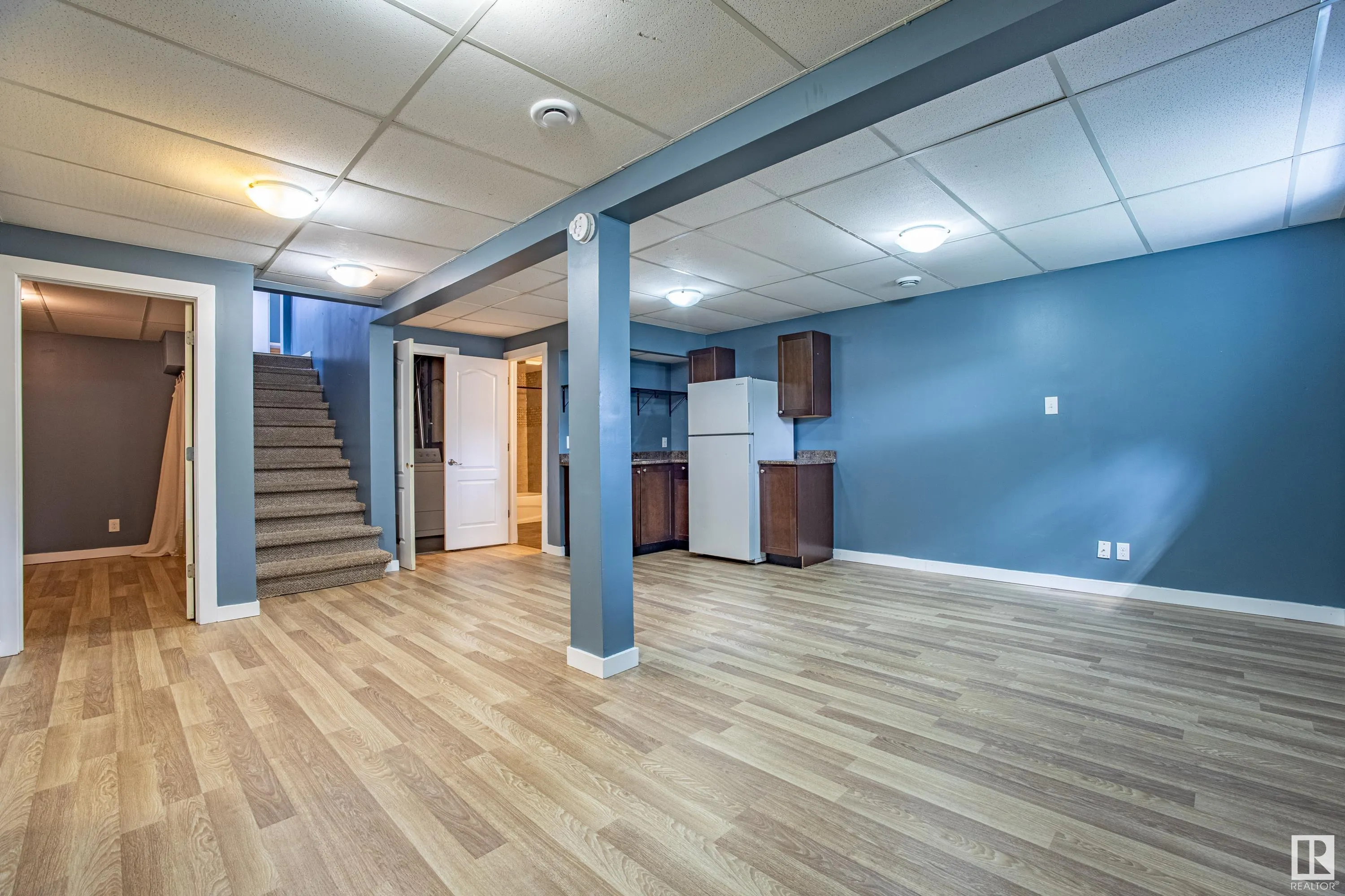 11938 56 ST
