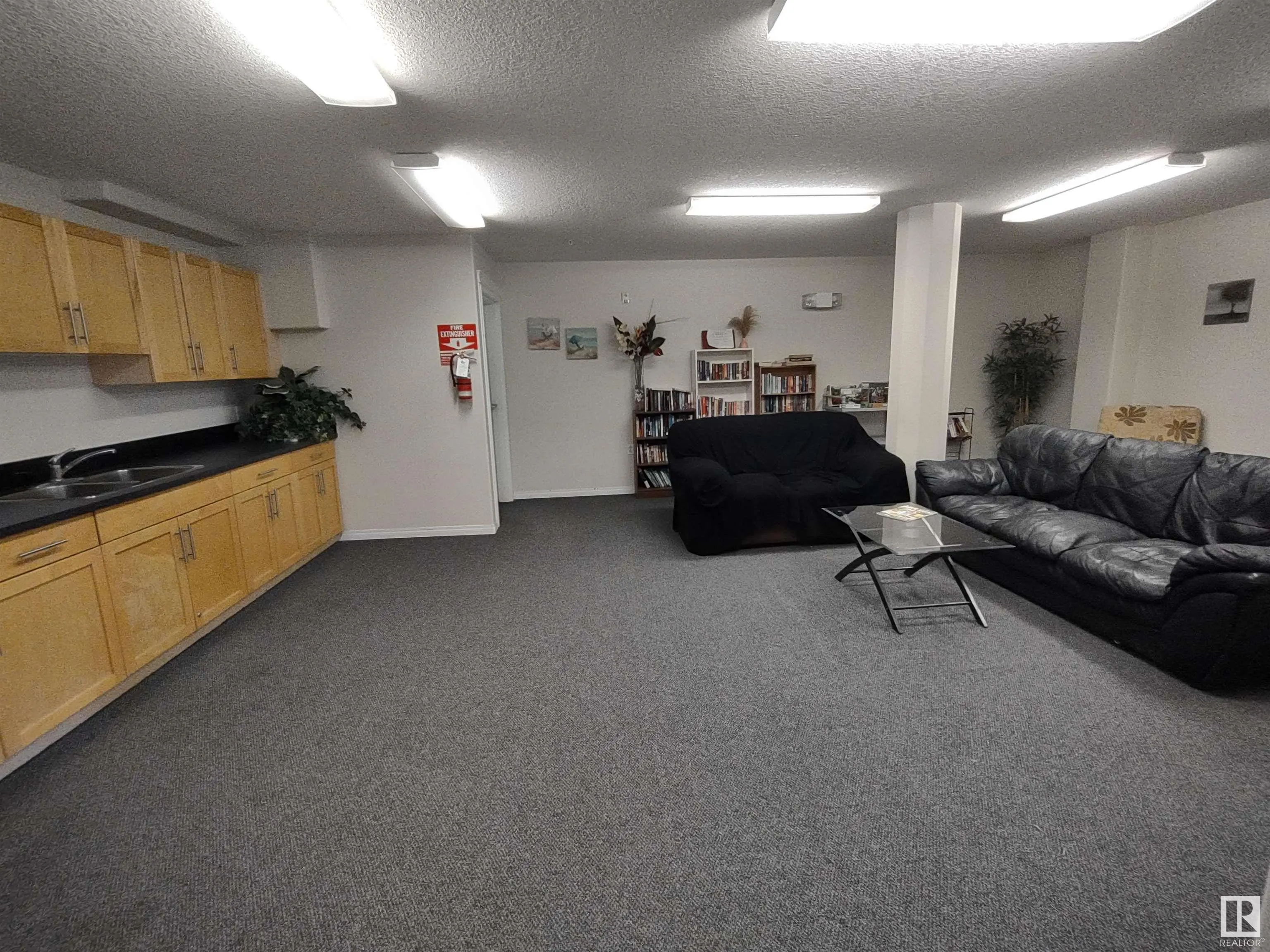 300 SPRUCE RIDGE Road