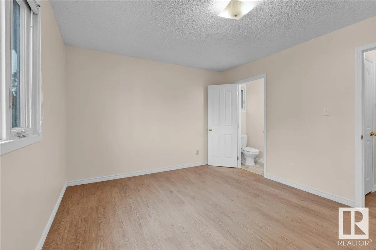223 GRAHAM Place