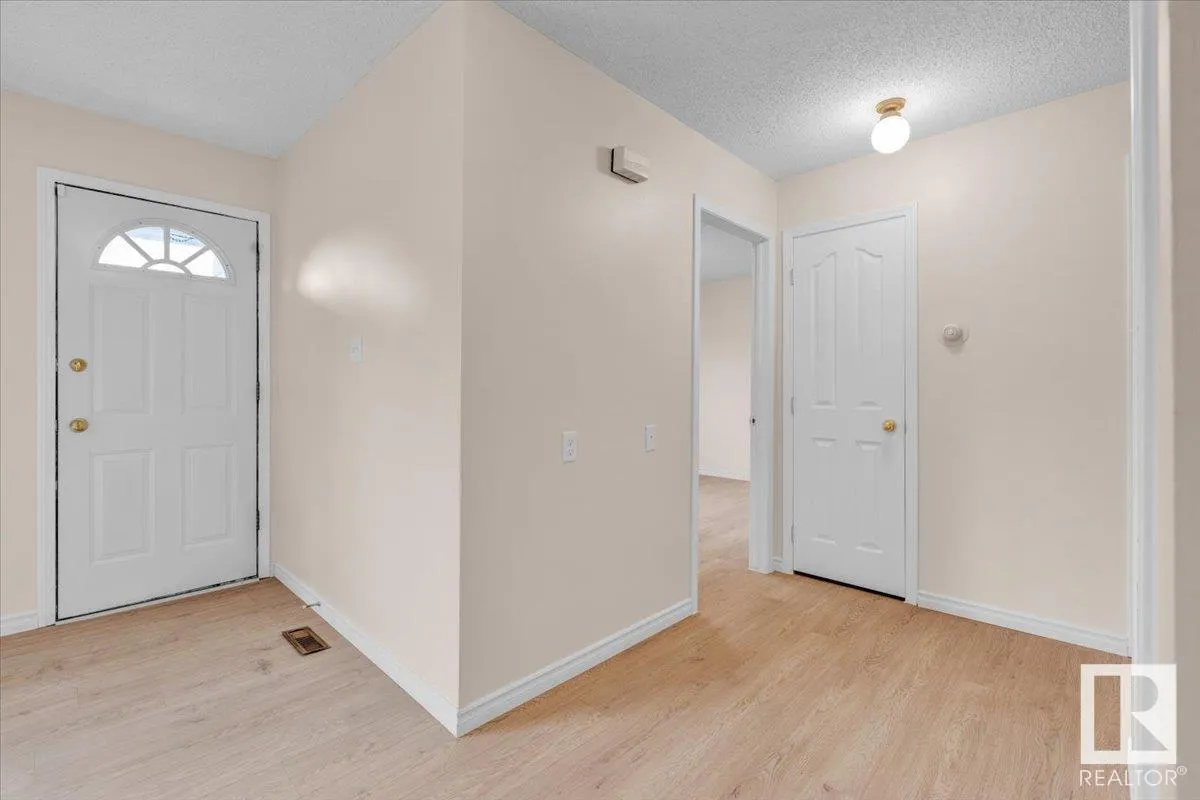 223 GRAHAM Place