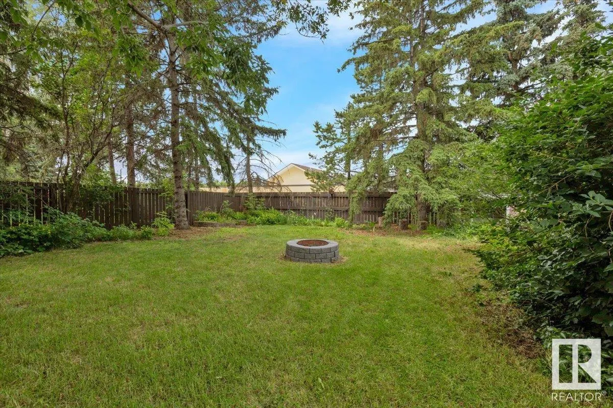 223 GRAHAM Place