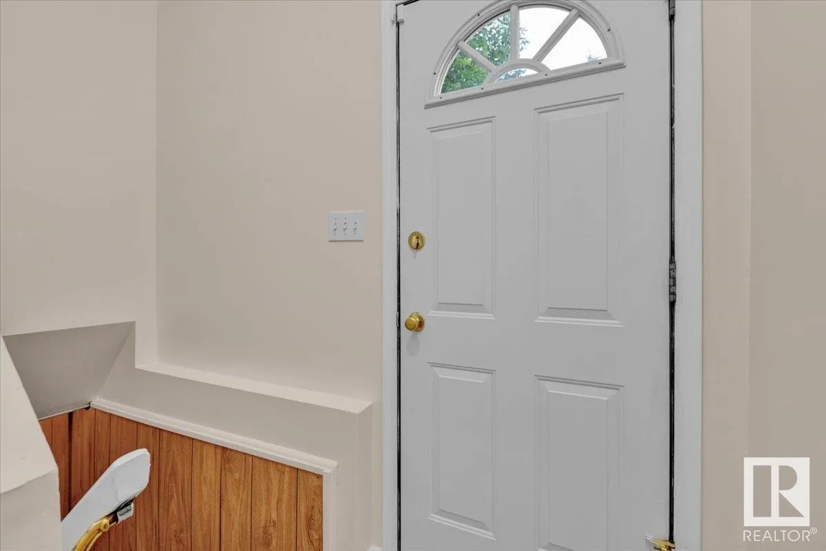 223 GRAHAM Place
