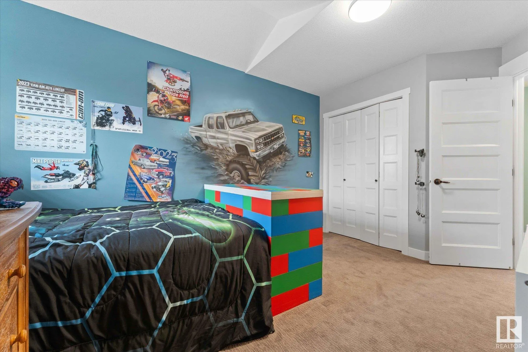 53226 RGE ROAD 261