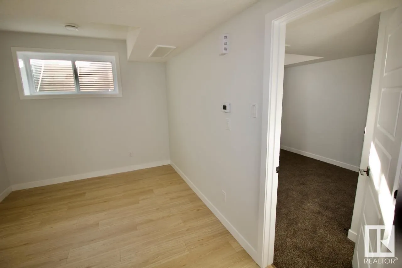 8837 CARSON Way