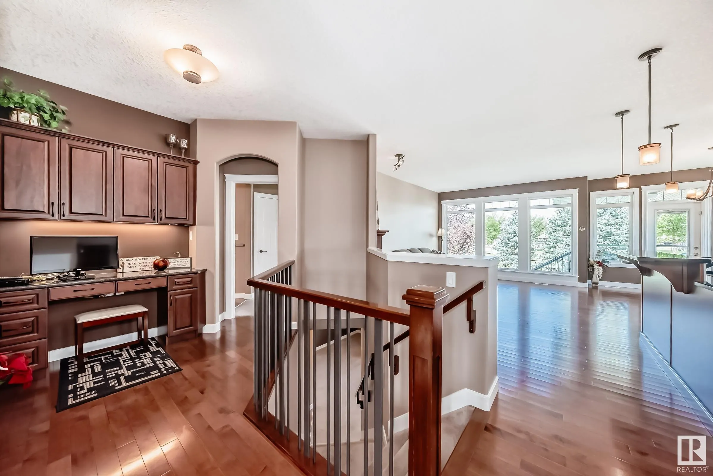 1 LINCOLN Cove