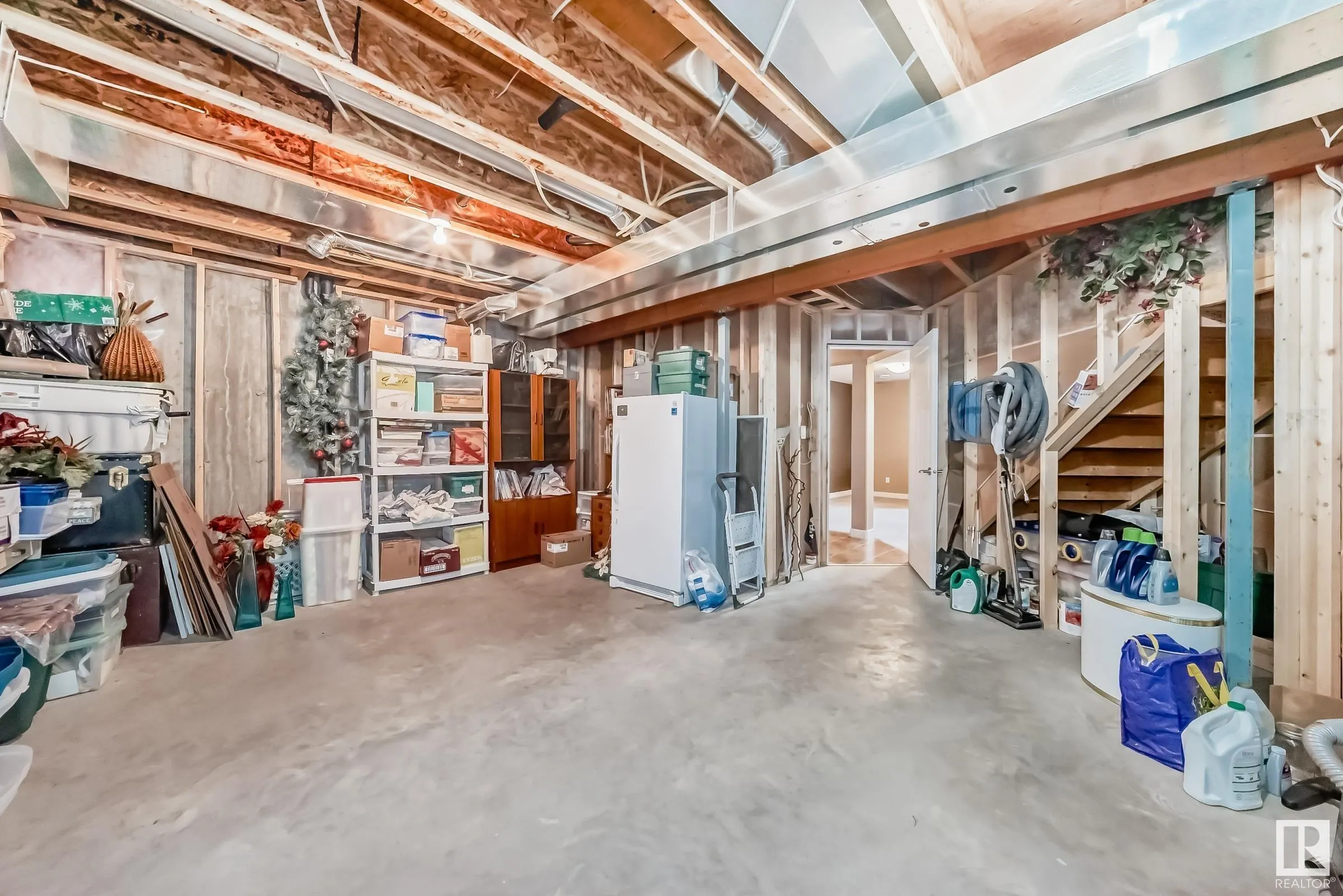 1 LINCOLN Cove