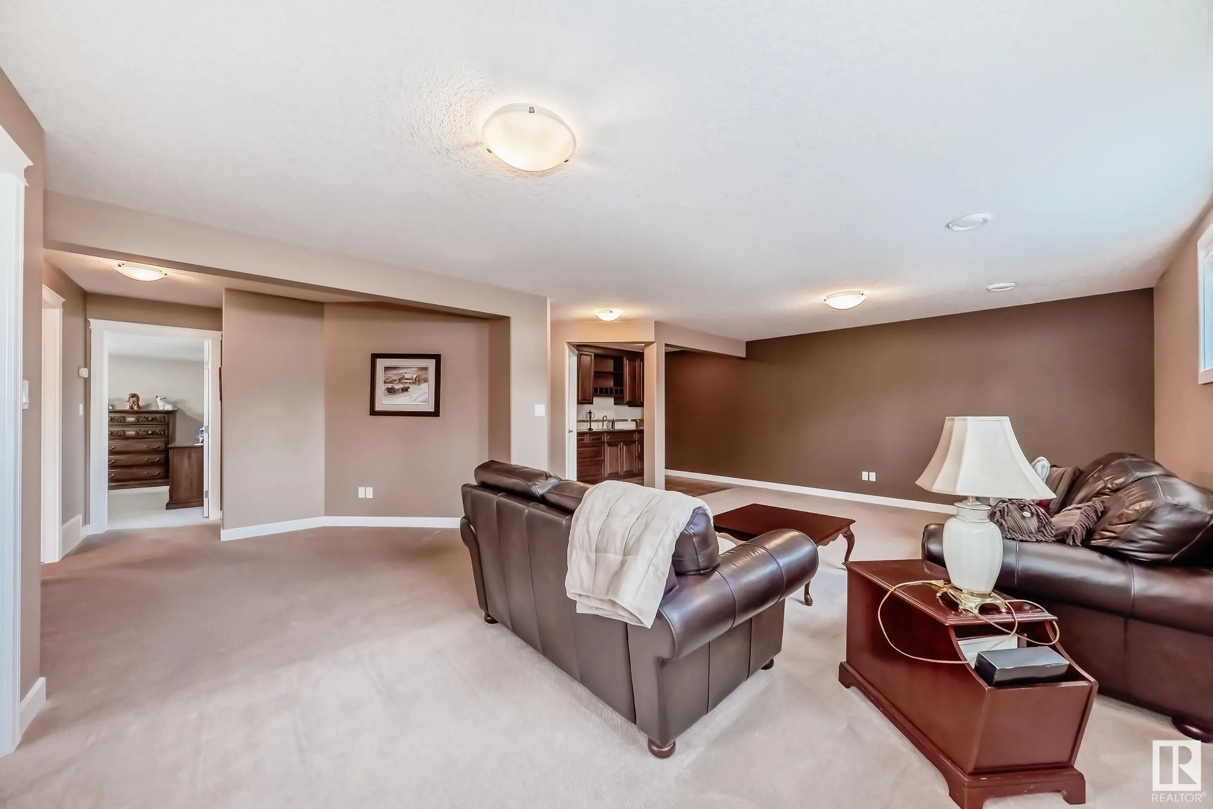 1 LINCOLN Cove