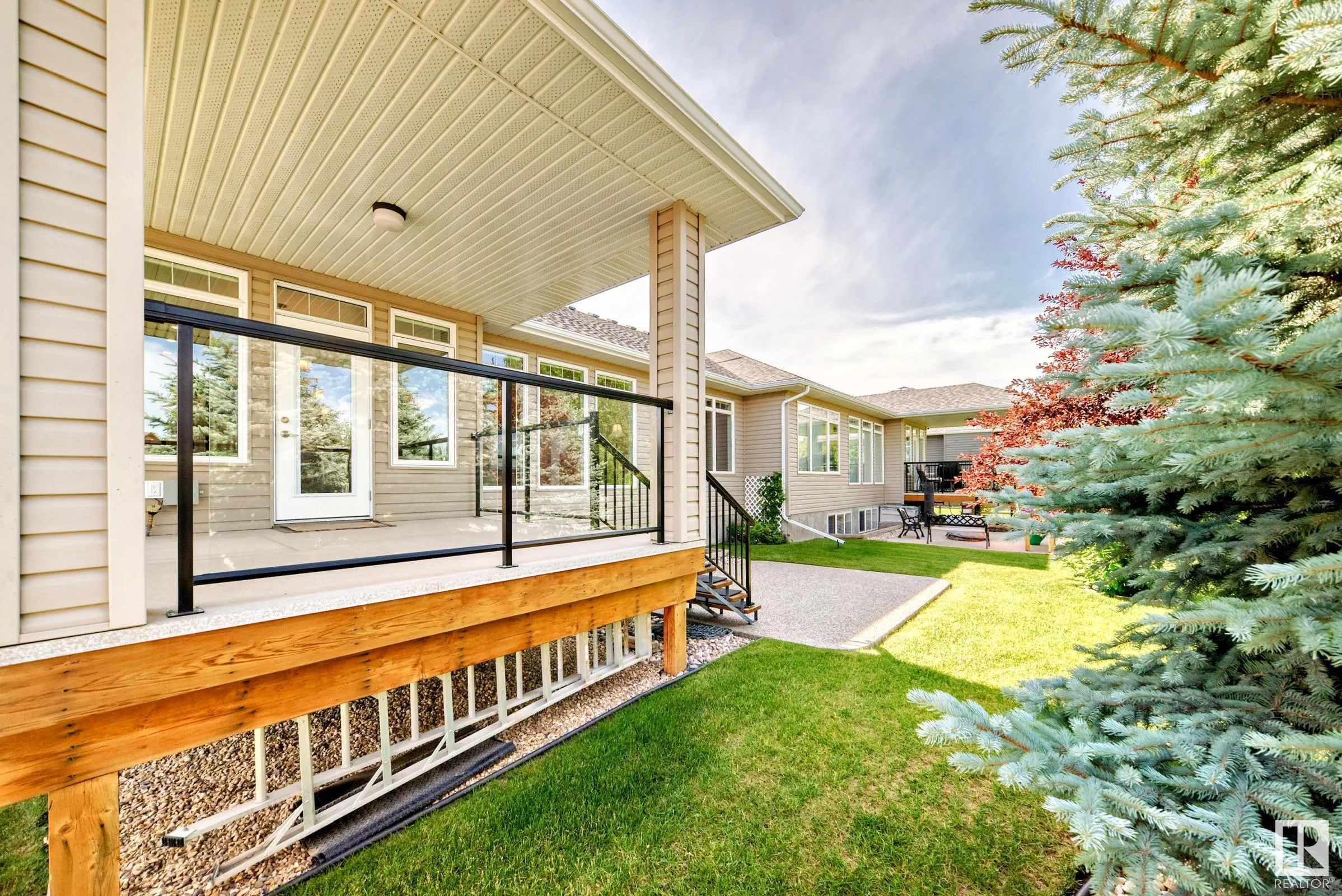 1 LINCOLN Cove