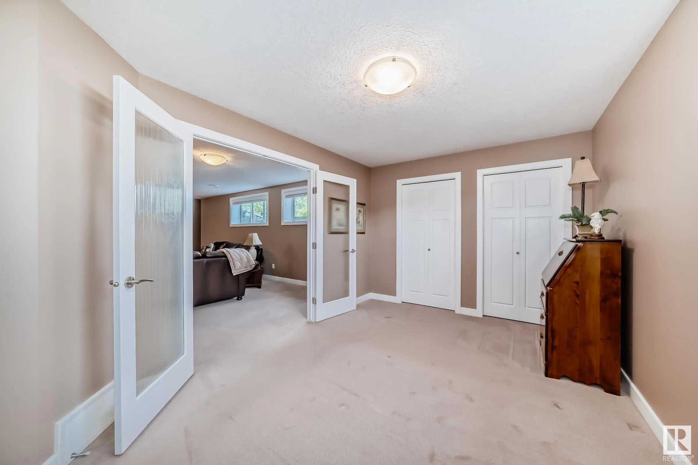 1 LINCOLN Cove