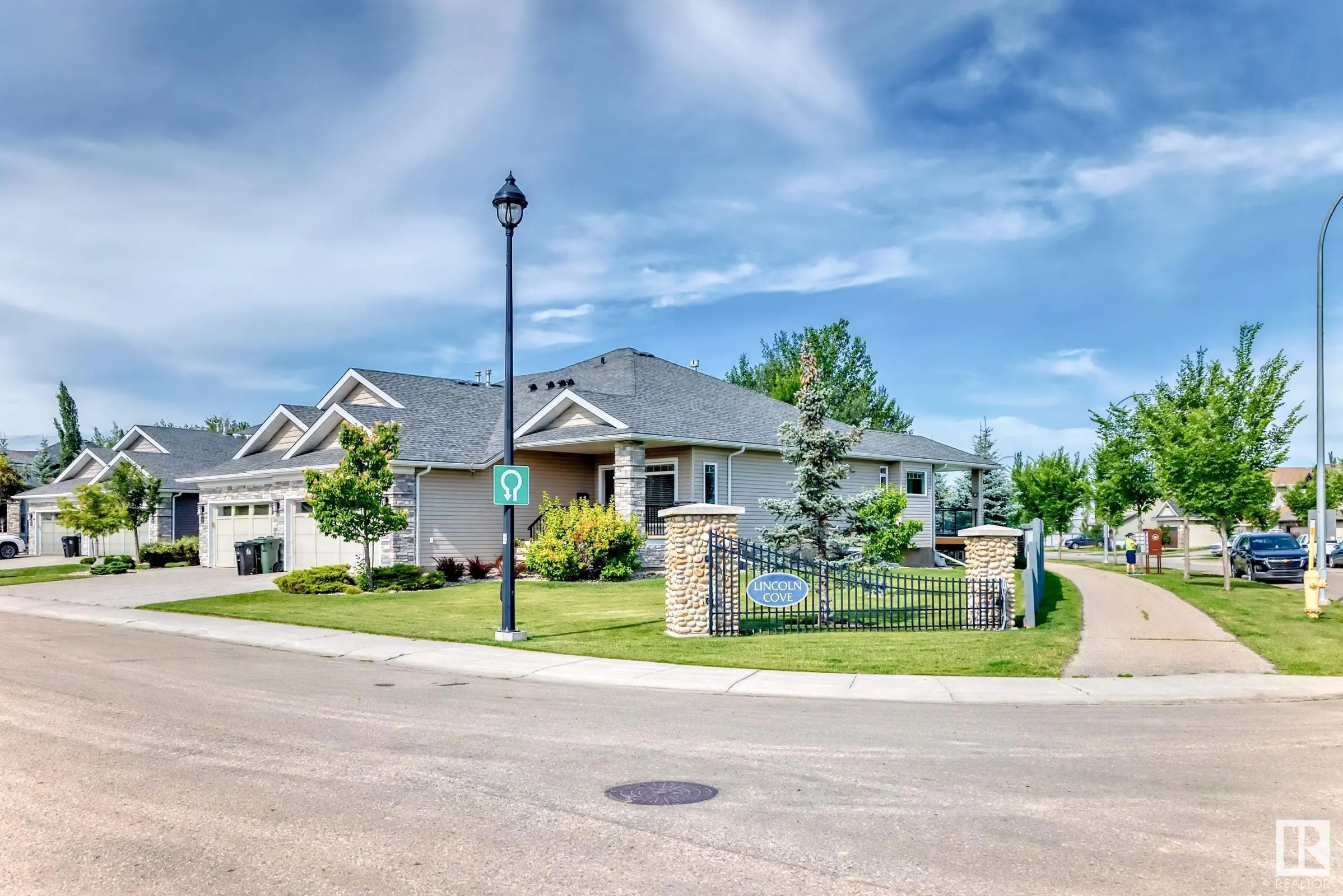 1 LINCOLN Cove