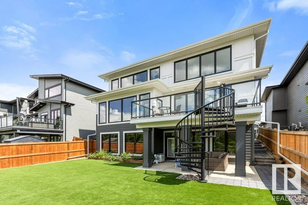 27 RYBURY Court