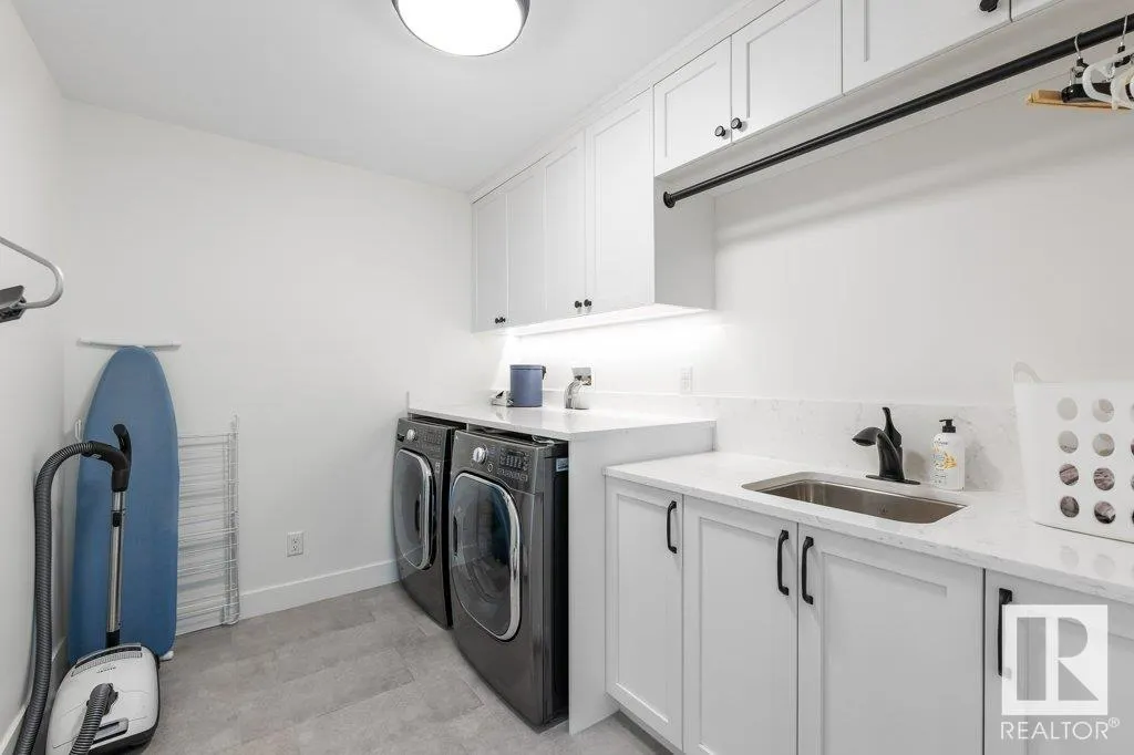 27 RYBURY Court