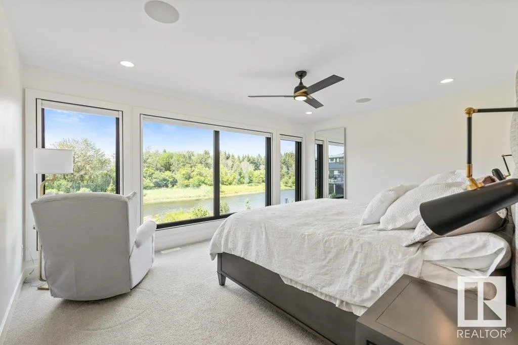 27 RYBURY Court