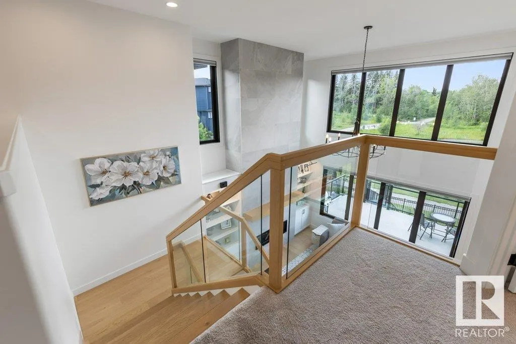 27 RYBURY Court