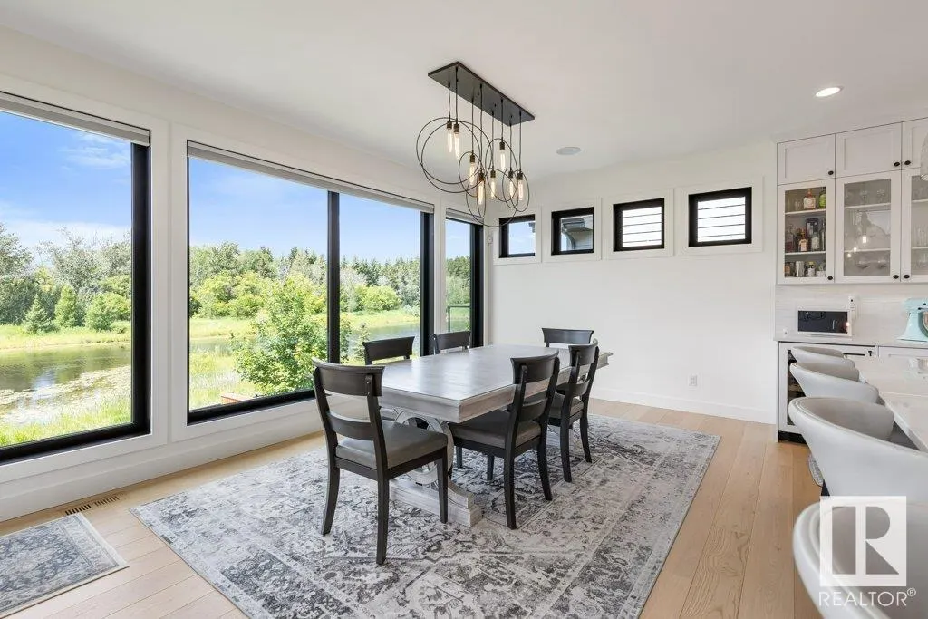 27 RYBURY Court