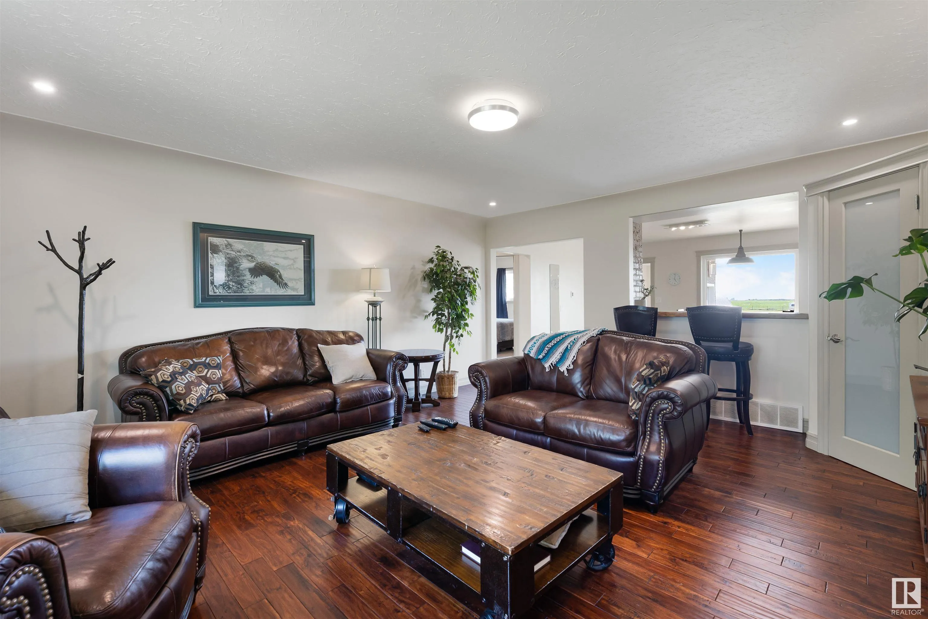 55360 RGE ROAD 205