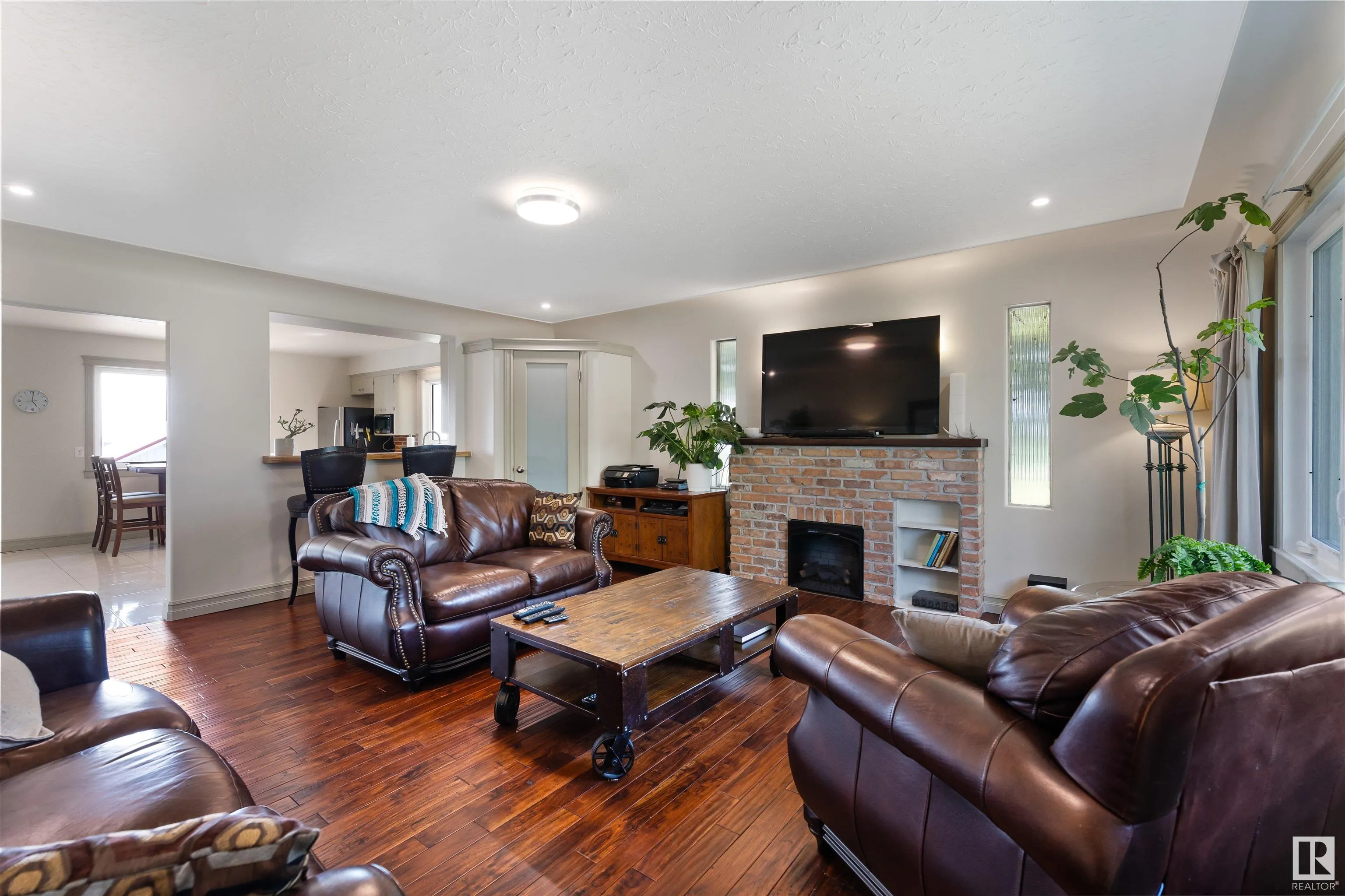 55360 RGE ROAD 205