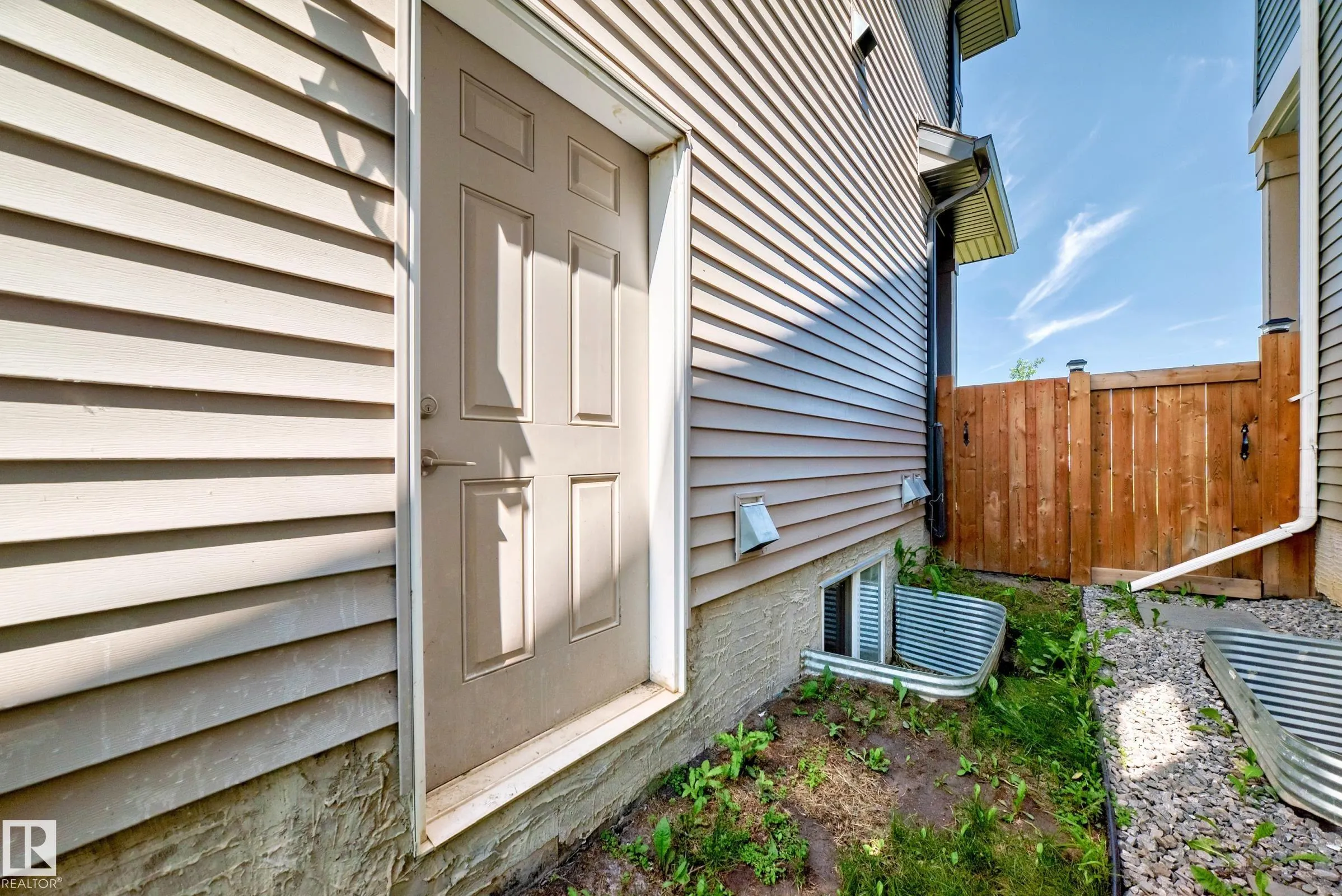 8579 Cushing Place