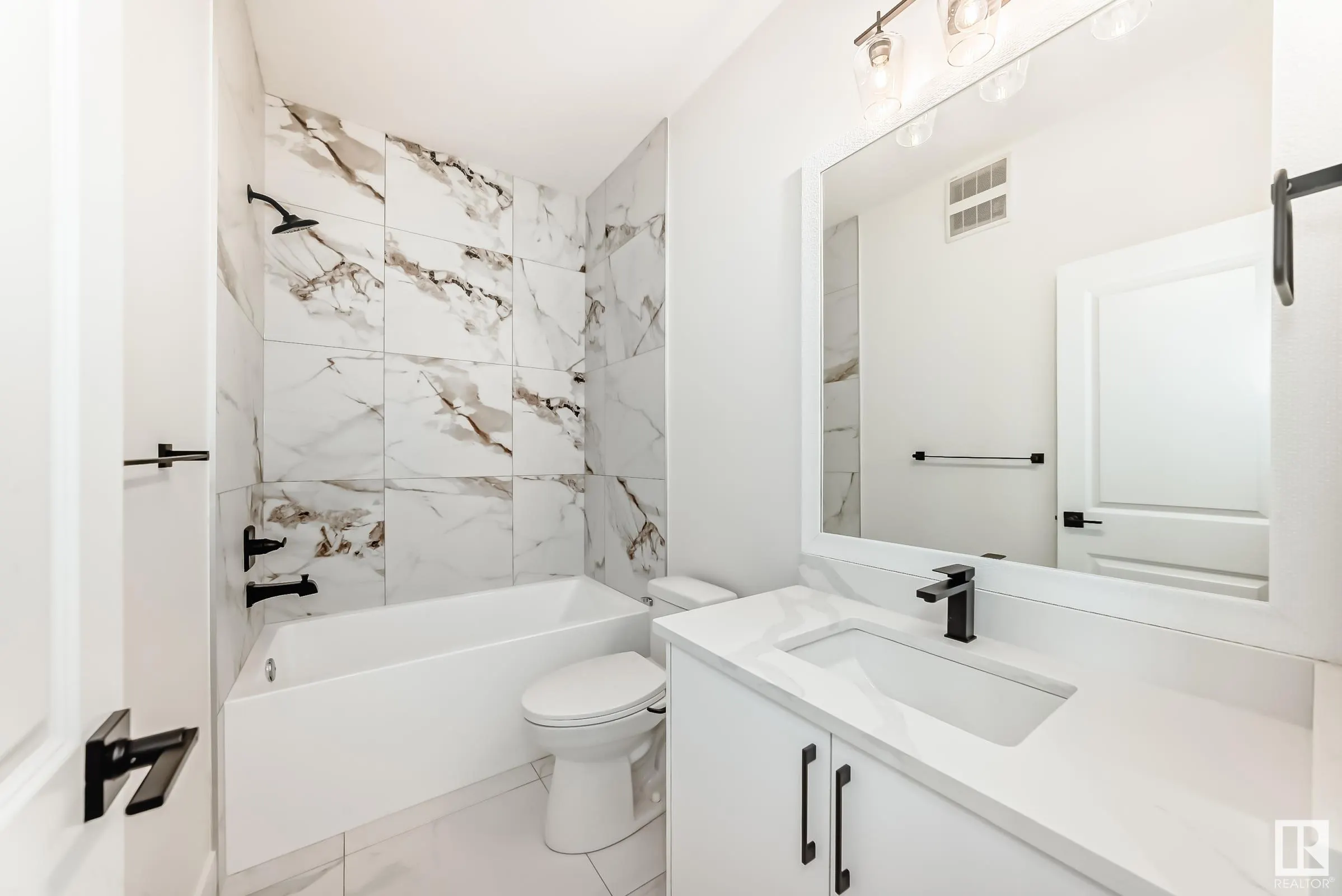 325 bluff Cove