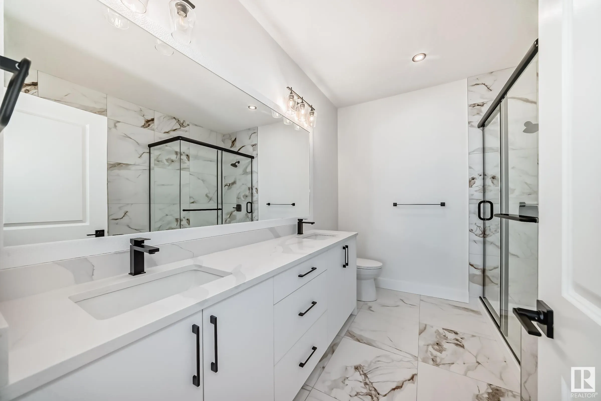 325 bluff Cove