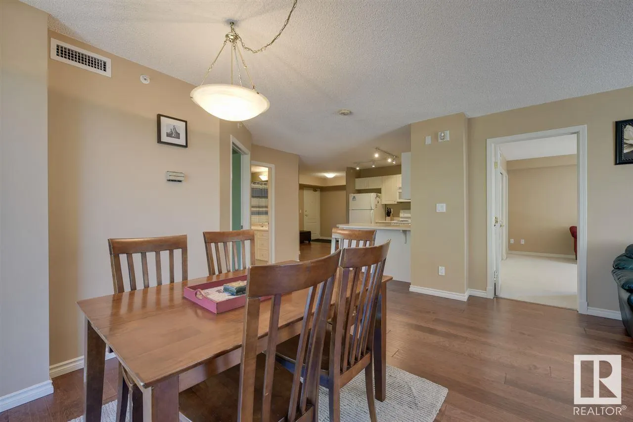 10649 Saskatchewan Drive