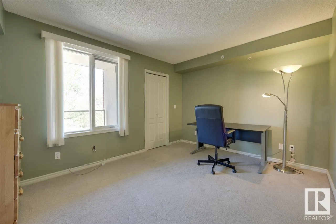 10649 Saskatchewan Drive