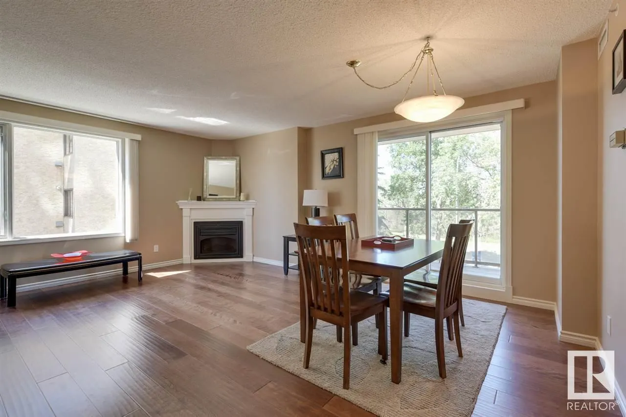 10649 Saskatchewan Drive