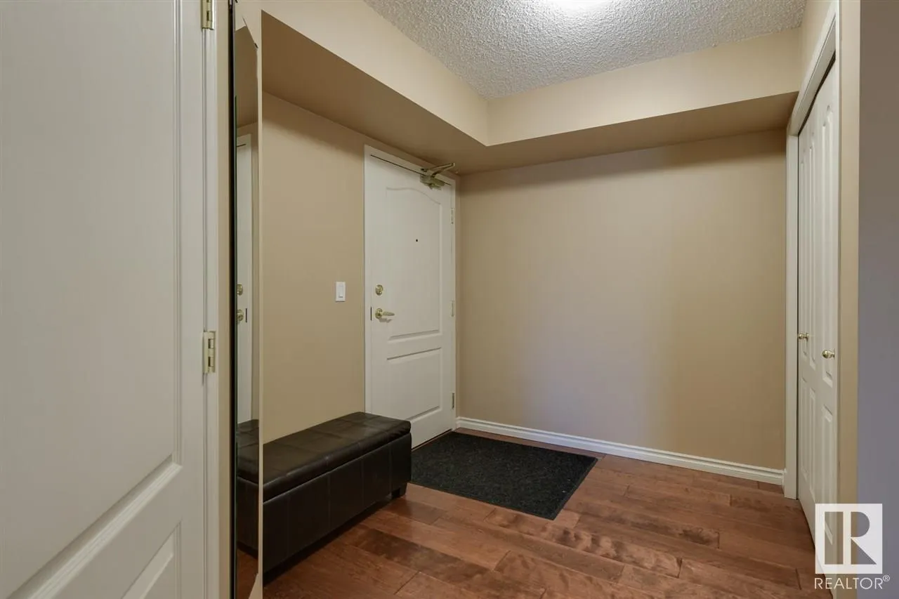 10649 Saskatchewan Drive