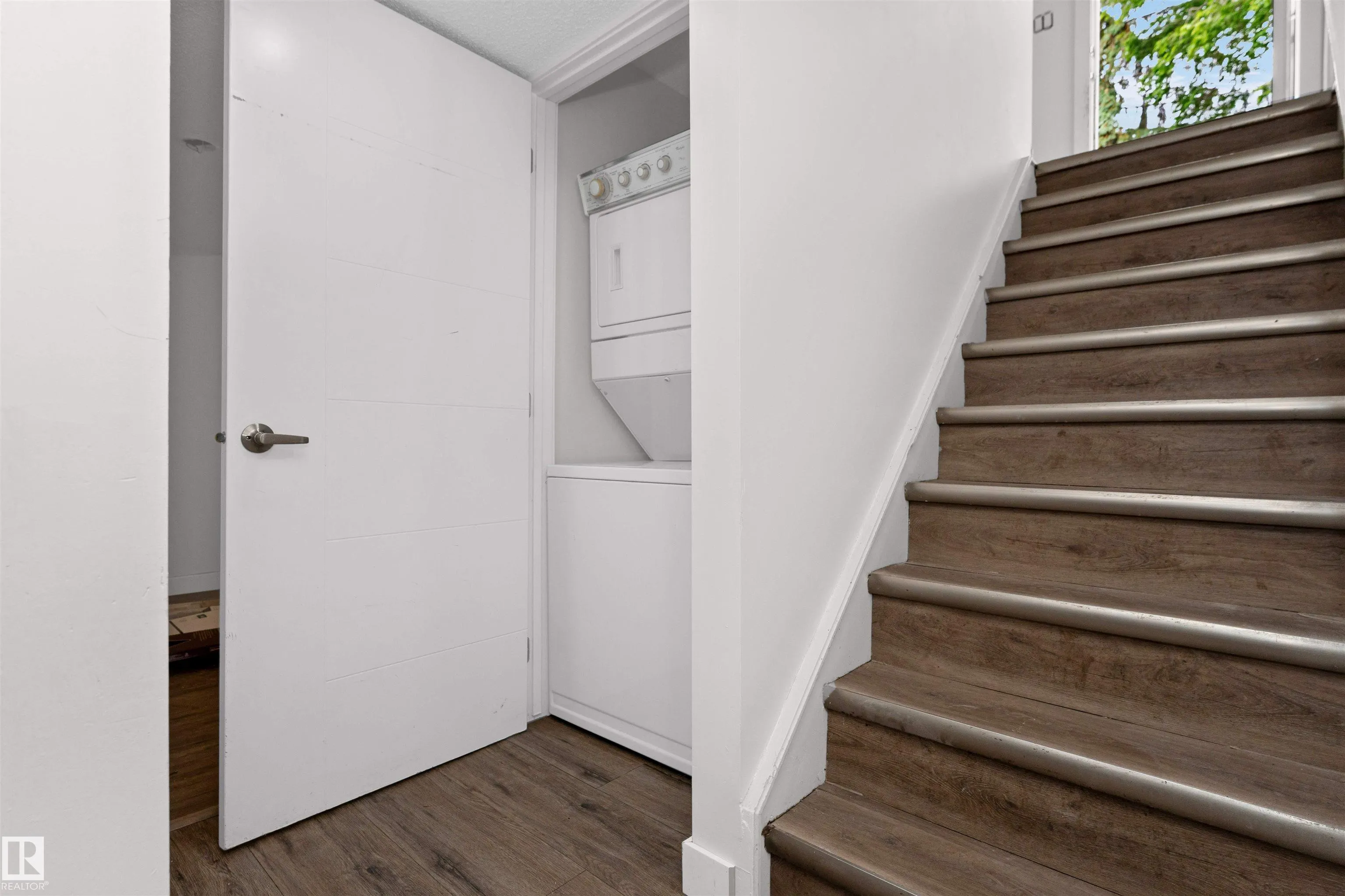 14308 121 Street
