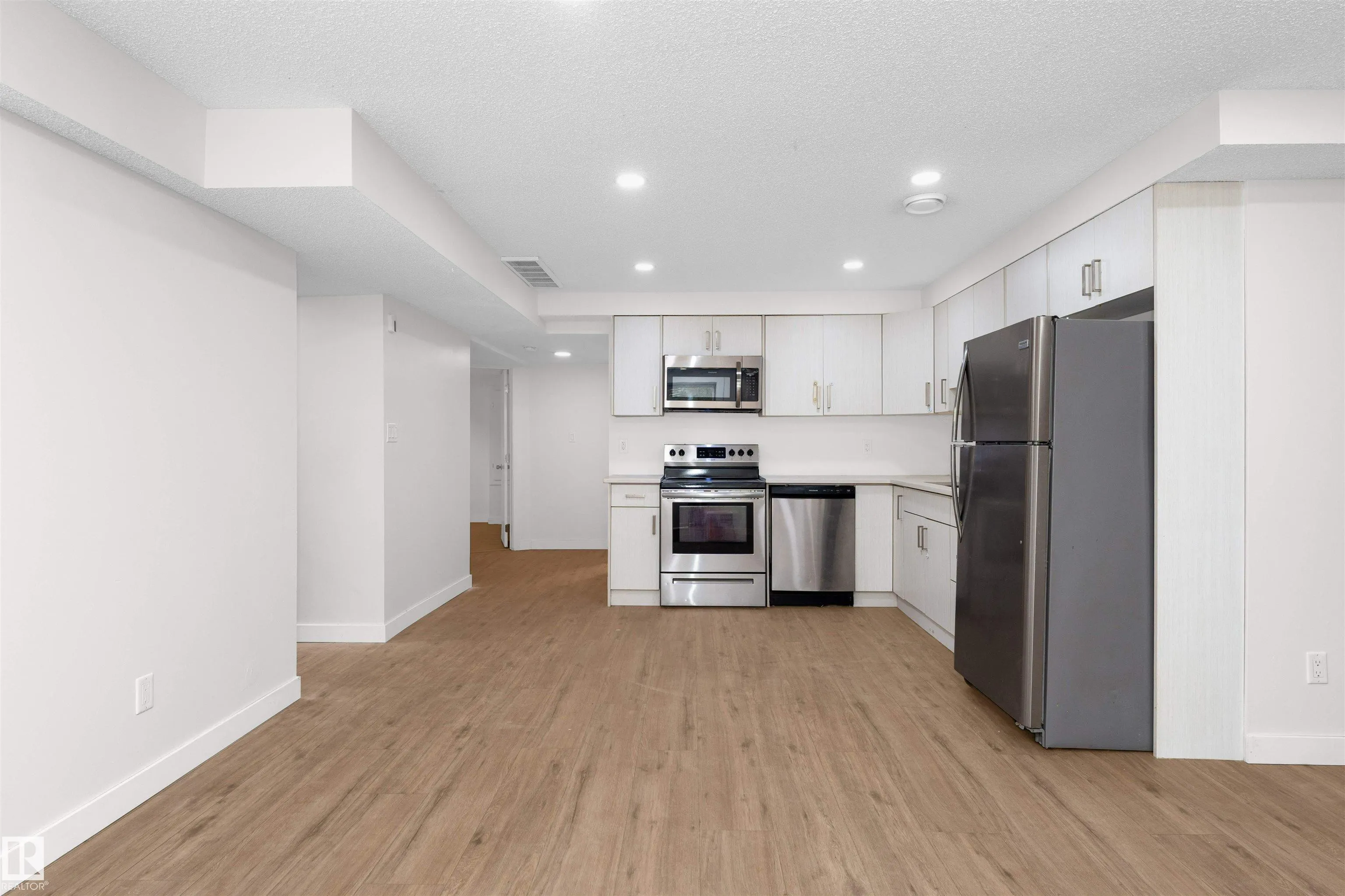 14308 121 Street