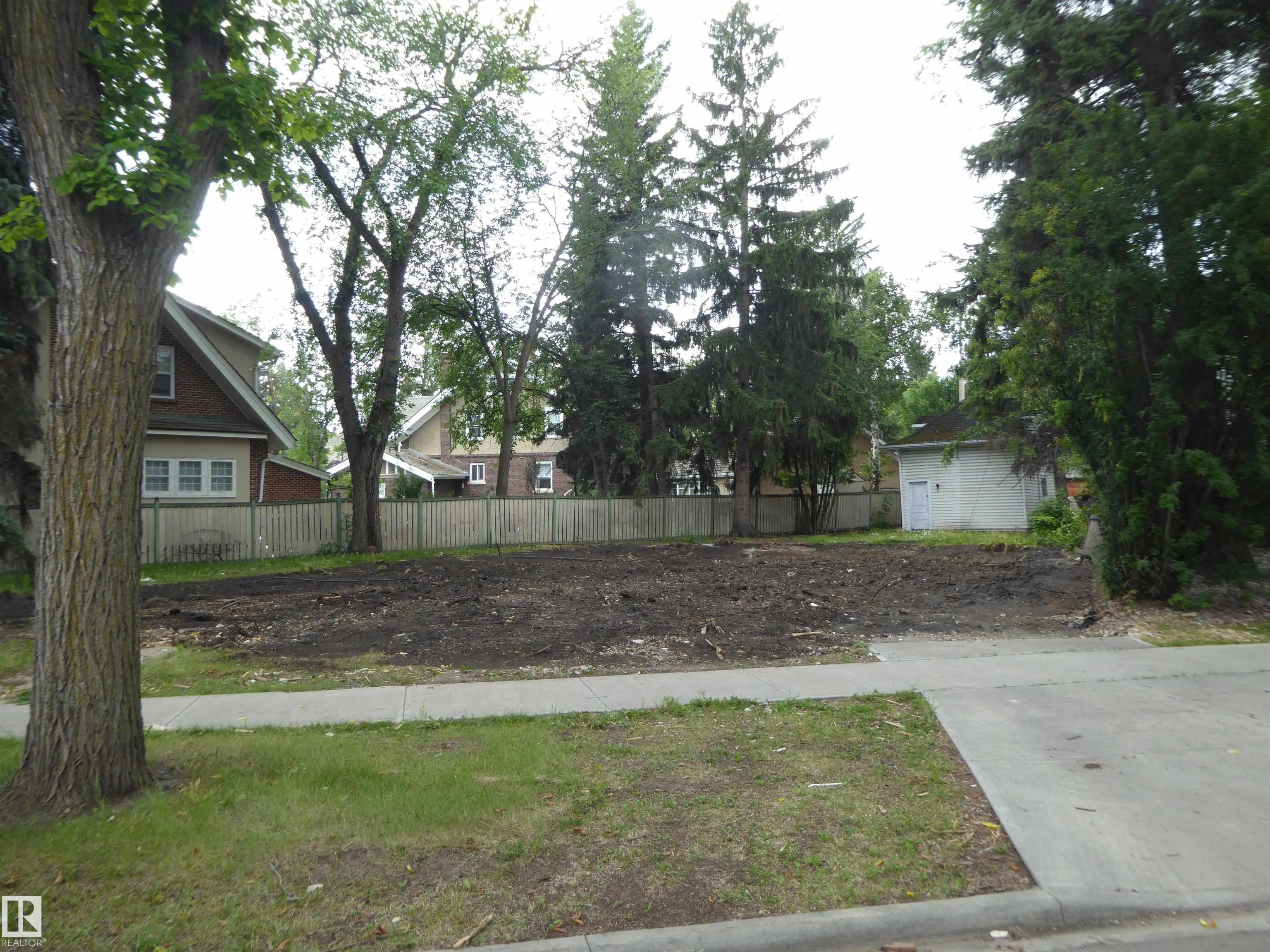10220 CONNAUGHT Drive