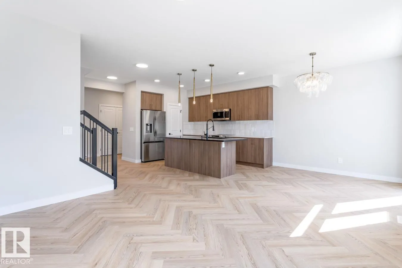 609 Corral Circle
