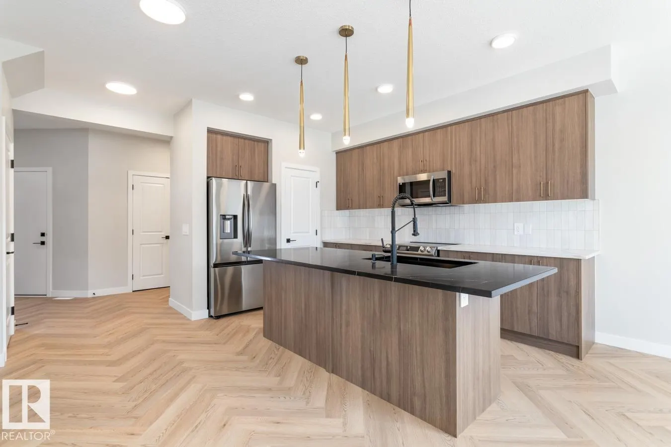 609 Corral Circle