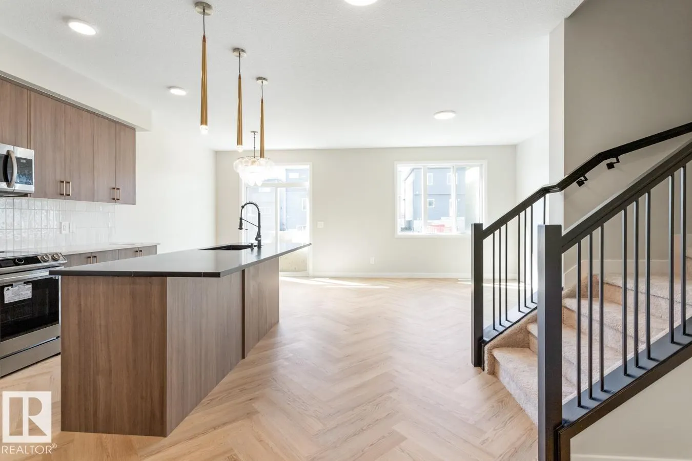 609 Corral Circle