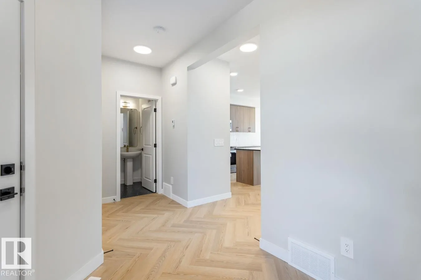 609 Corral Circle