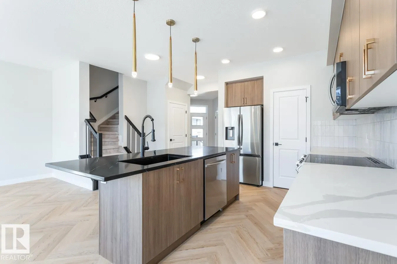 609 Corral Circle