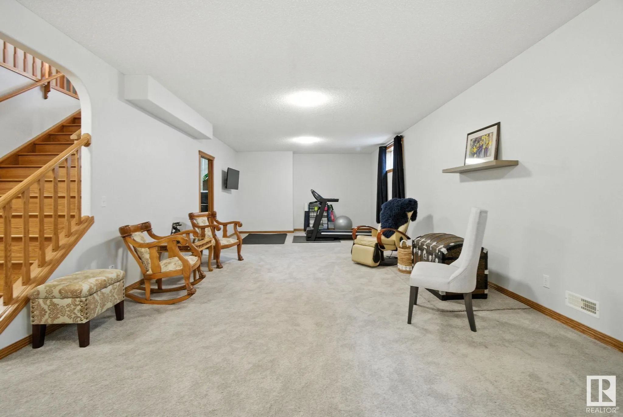 504 HIGHLAND Drive