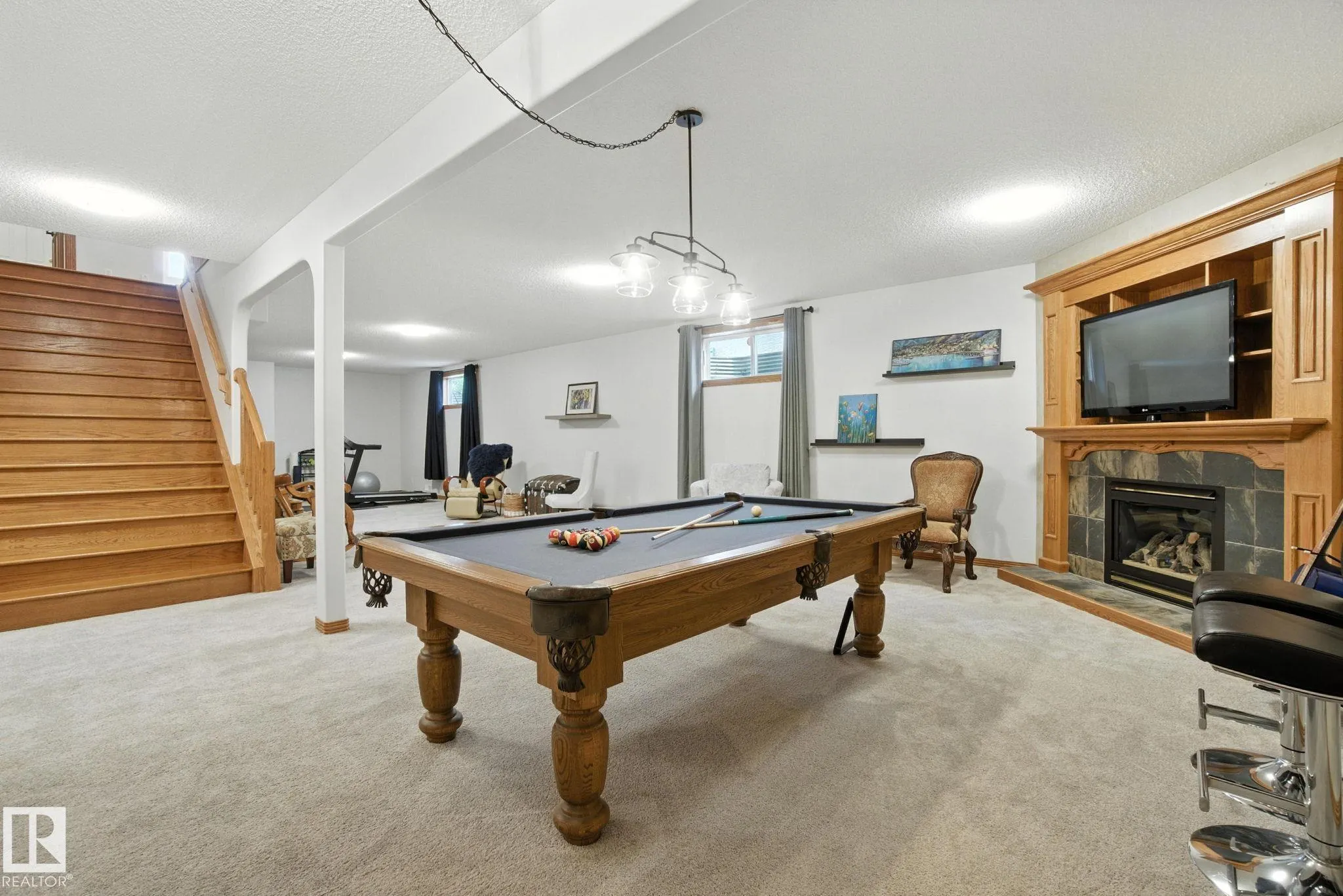504 HIGHLAND Drive