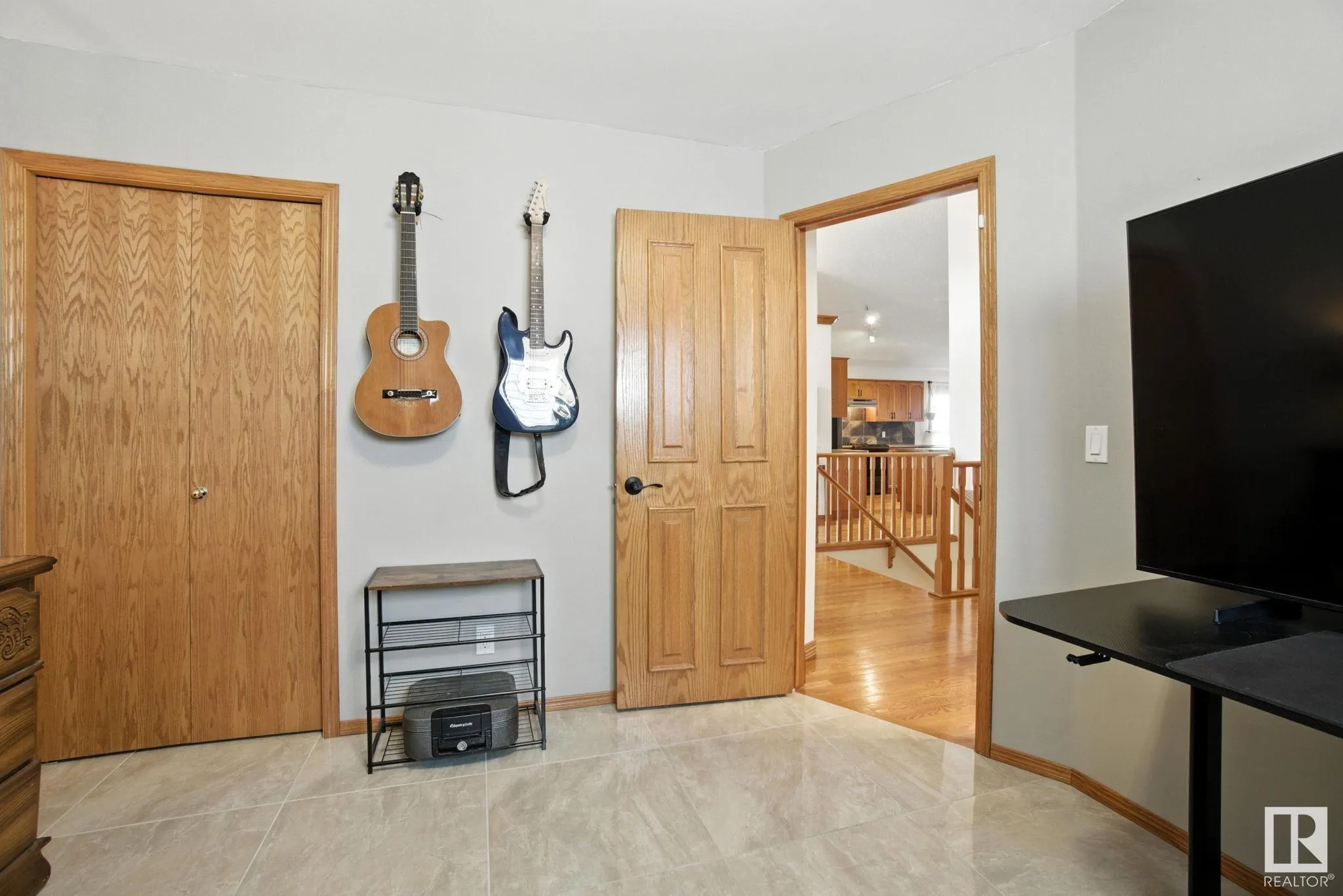 504 HIGHLAND Drive