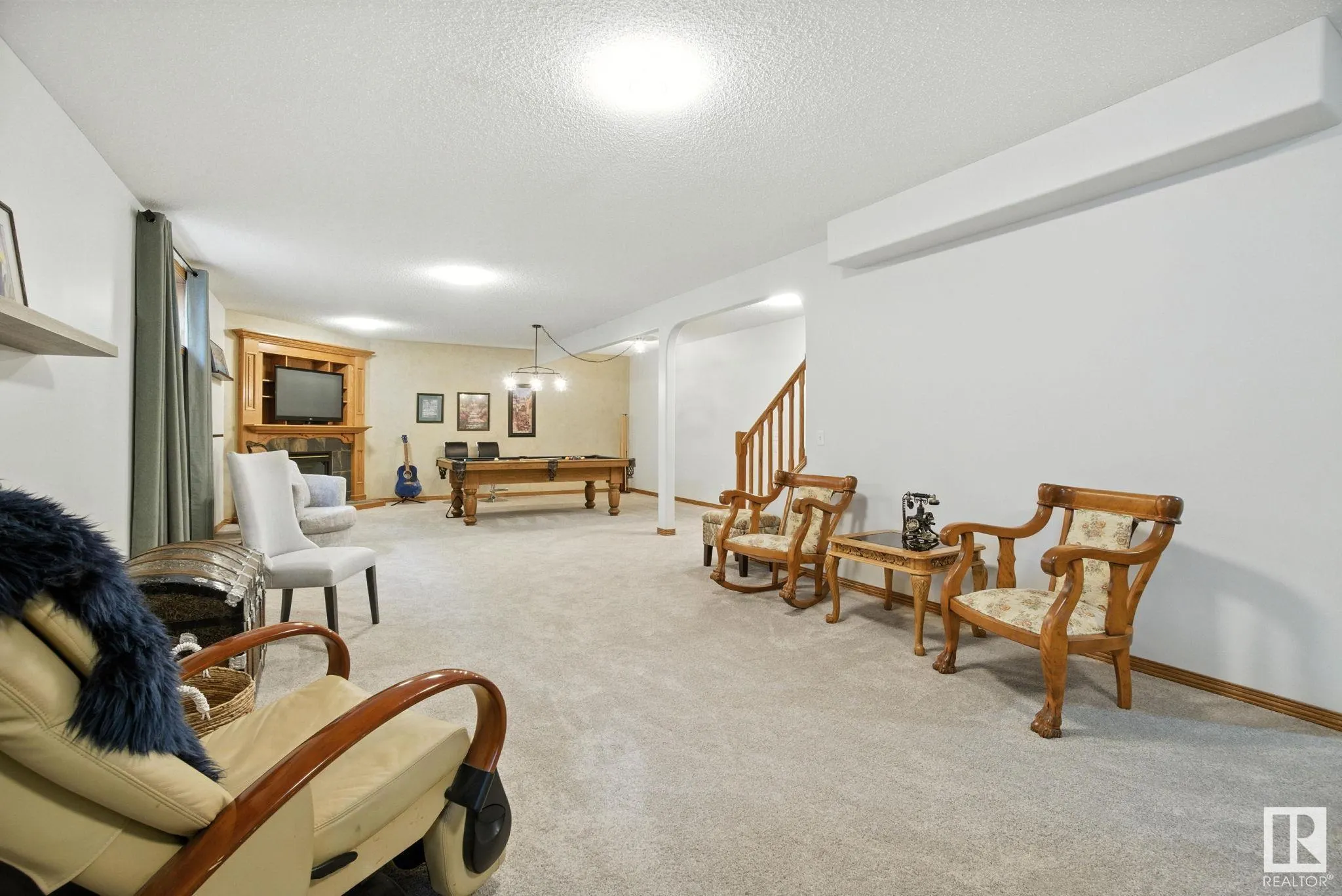 504 HIGHLAND Drive