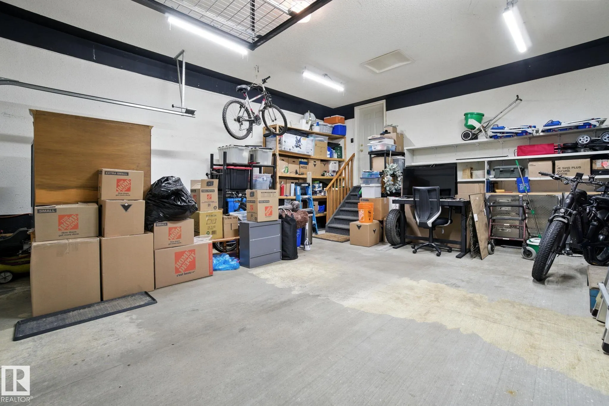 504 HIGHLAND Drive