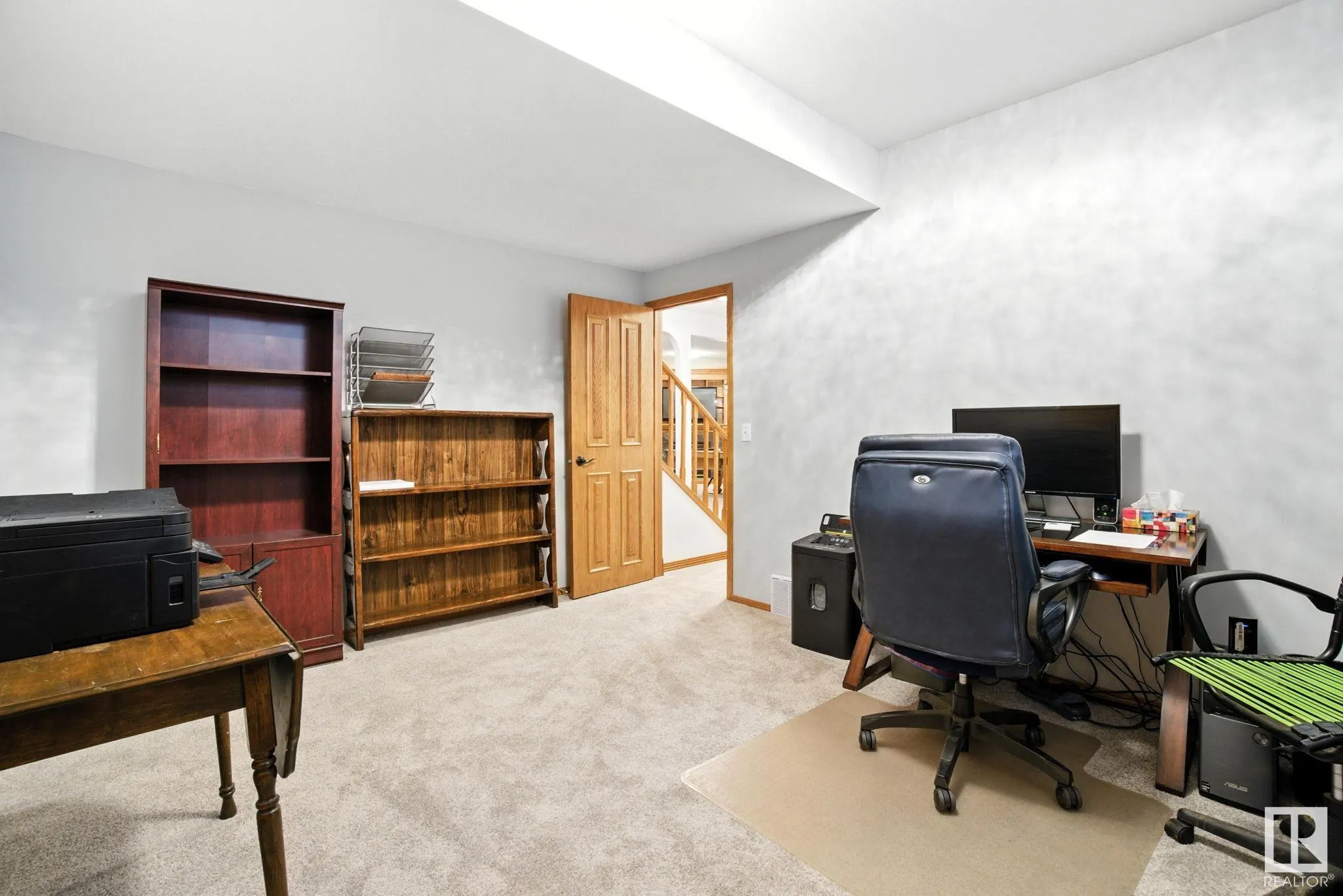 504 HIGHLAND Drive