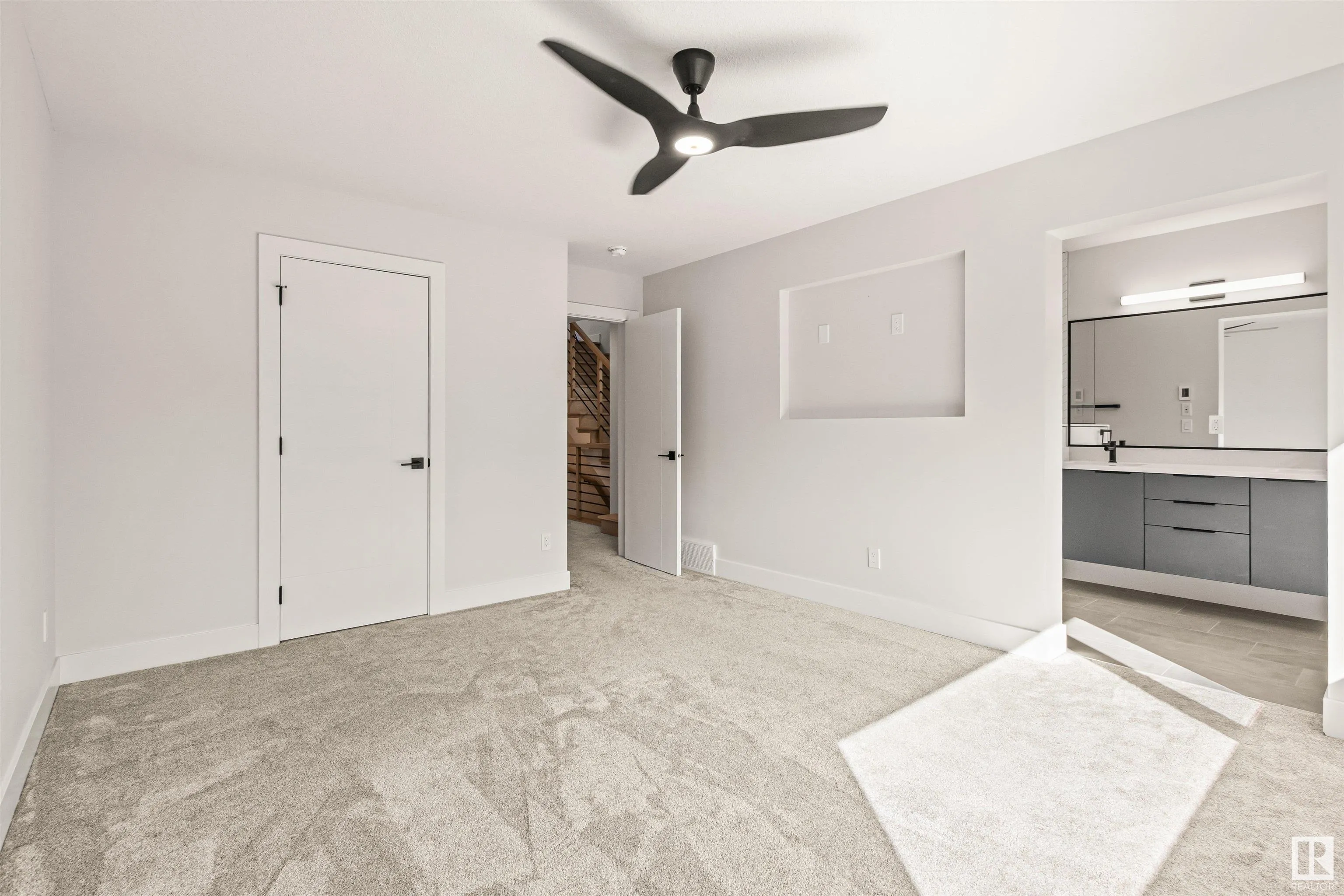 8343 SASKATCHEWAN Drive