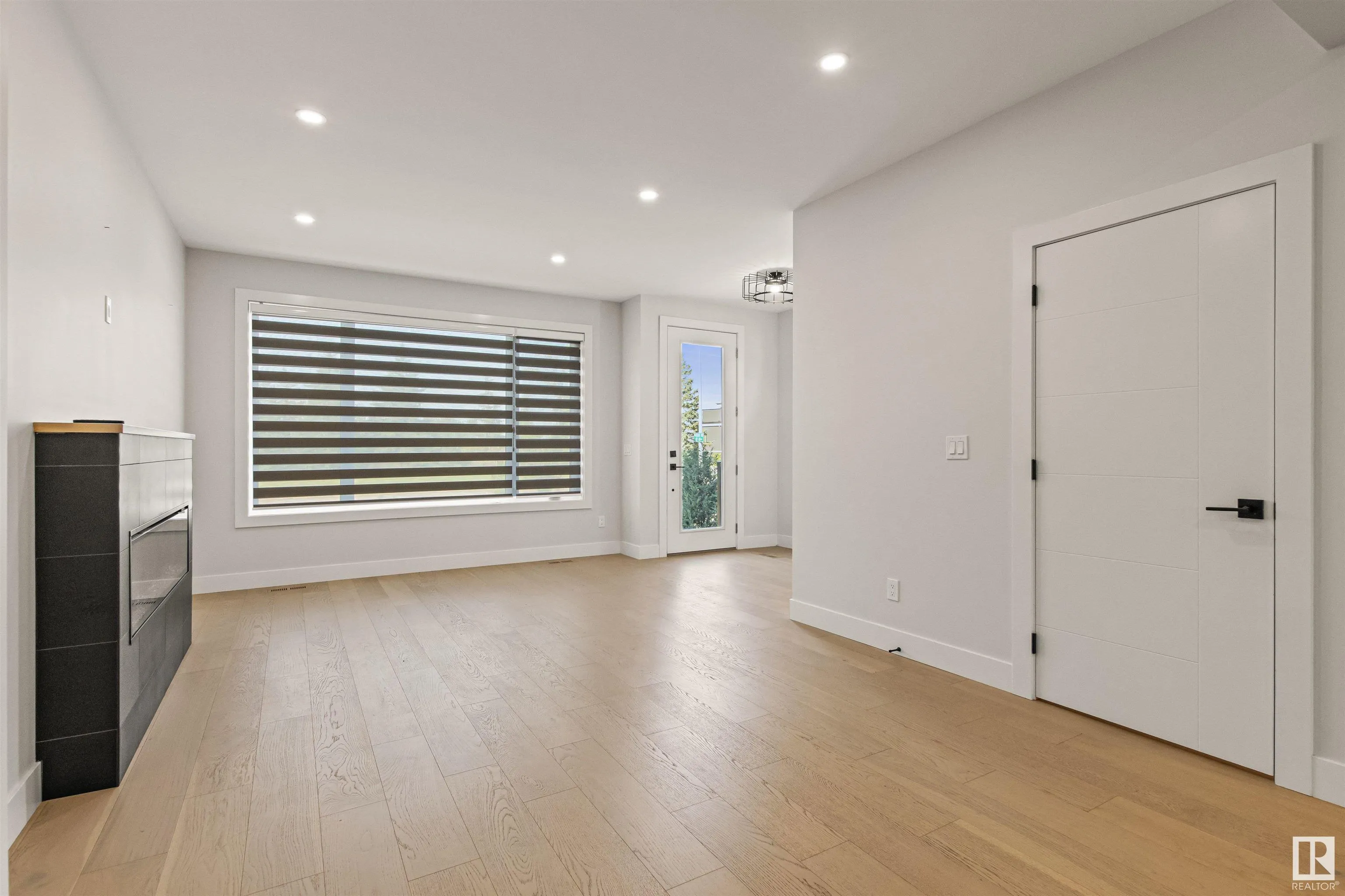 8343 SASKATCHEWAN Drive