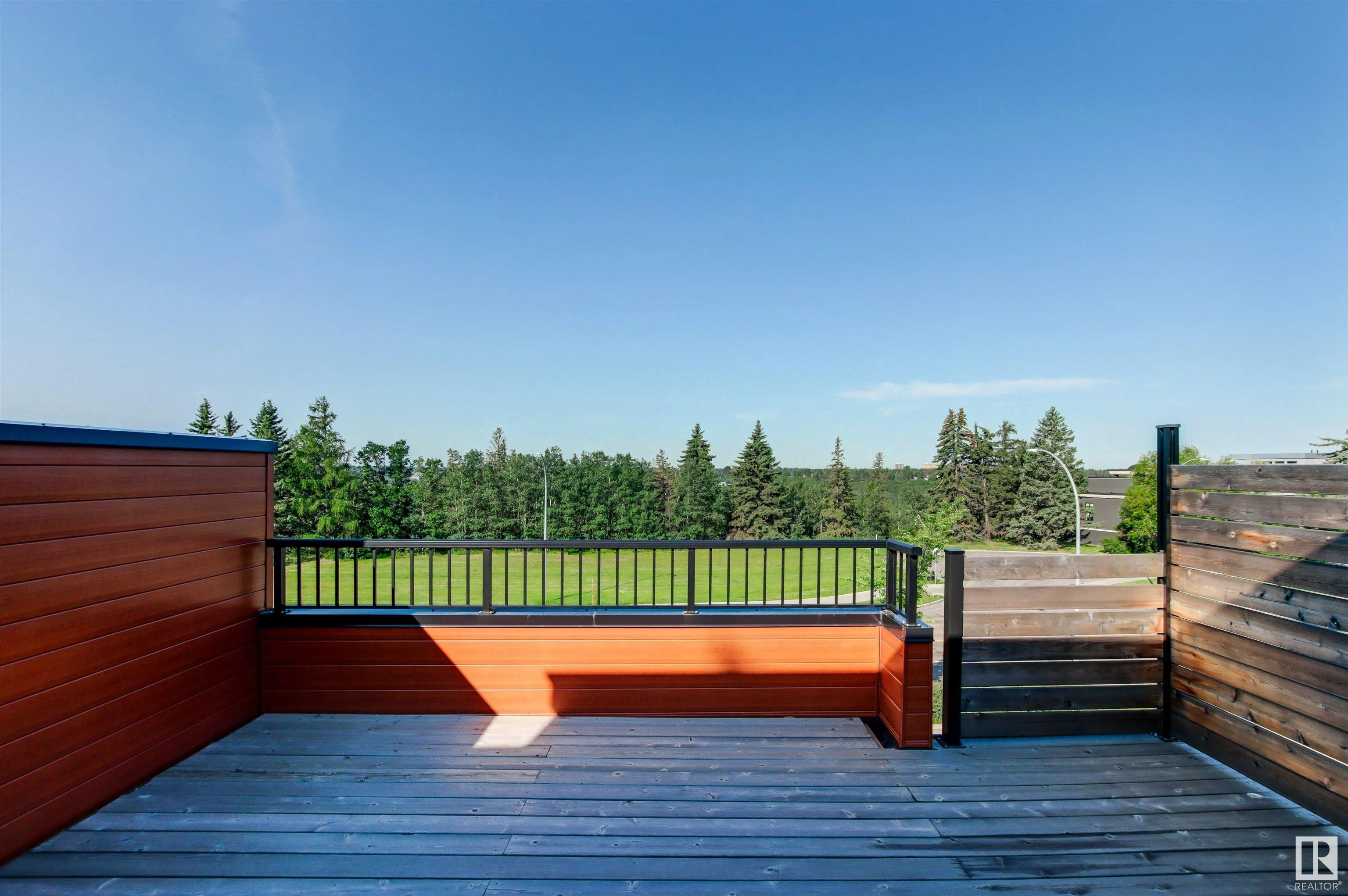8343 SASKATCHEWAN Drive