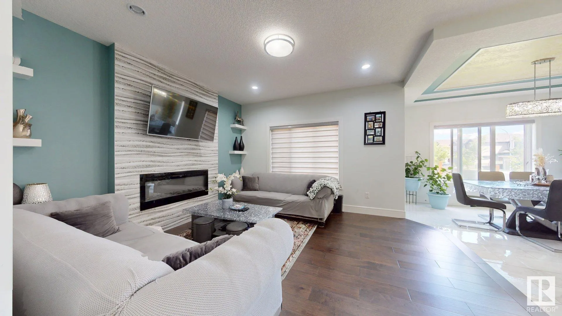 1103 30 Street