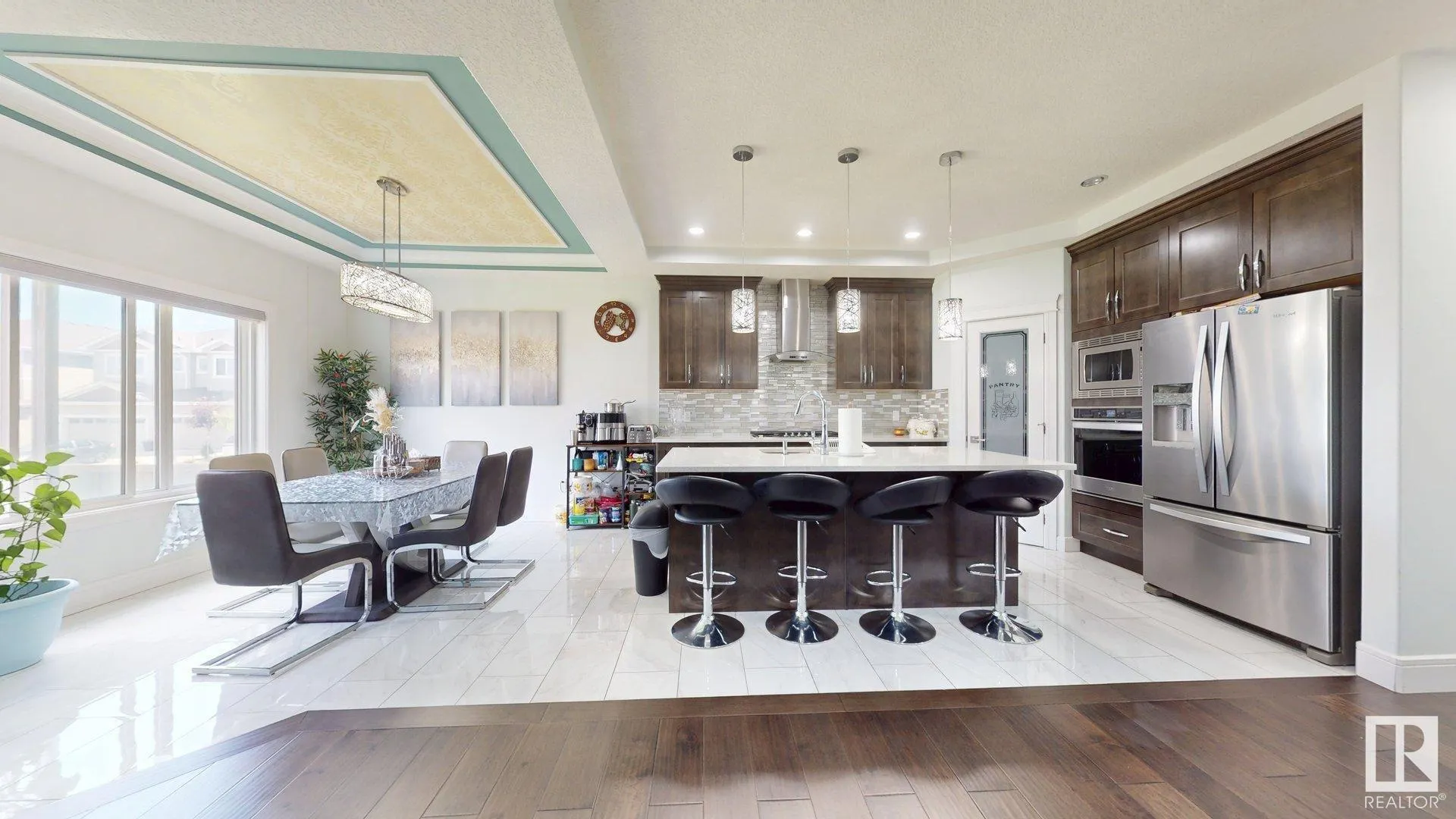1103 30 Street